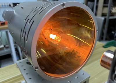 科研高溫實(shí)驗(yàn)探秘：紅外點(diǎn)狀聚焦加熱器為何備受高校實(shí)驗(yàn)室歡迎？