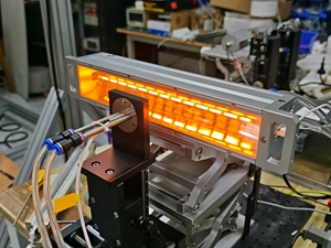 告別熱風(fēng)痛點(diǎn)！線型聚焦加熱器，重新定義HDPE加強(qiáng)筋焊接標(biāo)準(zhǔn)